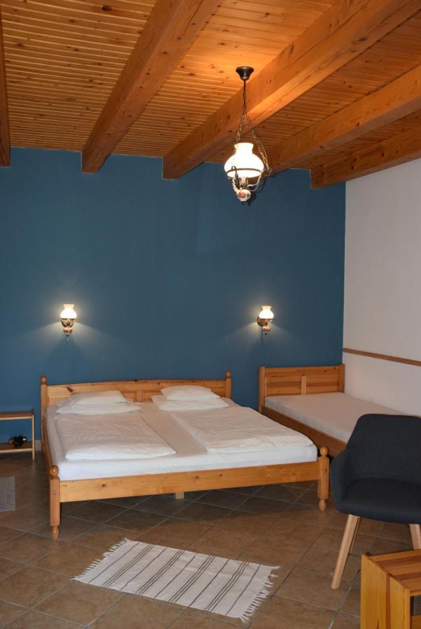 Hotel Nyitott Kapu Vendeghaz Felsőtárkány Exteriér fotografie